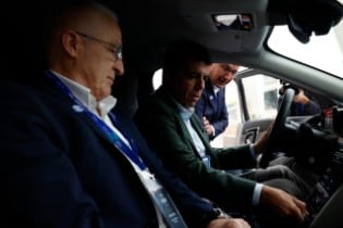 Ford se consolida como el motor de la innovación de la Co... Ford se consolida como el motor de la innovación de la Co...